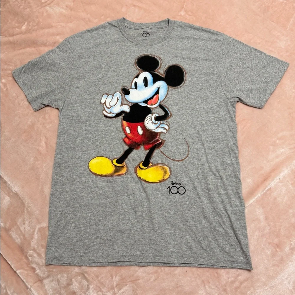 Disney Gray Men's Mickey Mouse Graphic Tee with Red Shorts and Yellow Shoes - Picture 1 of 5